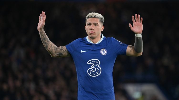 Enzo Fernandes “Çelsi”nin oyunlarından kənarlaşdırıldı