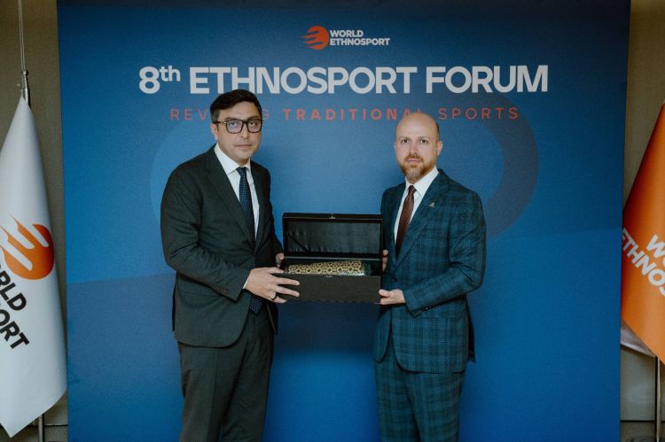 Fərid Qayıbov Türkiyədə beynəlxalq forum və turnirlərdə iştirak edib