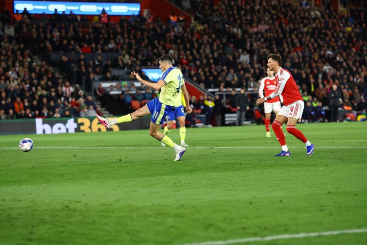 “Sauthempton” “Arsenal”ı məğlub edərək yarımfinala yüksəlib