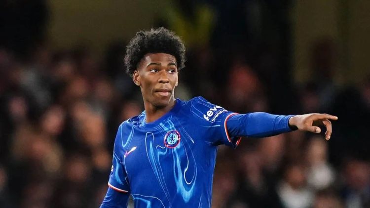 “Çelsi”nin müdafiəçisi ilə bağlı aparıcı klublar hərəkətə keçib