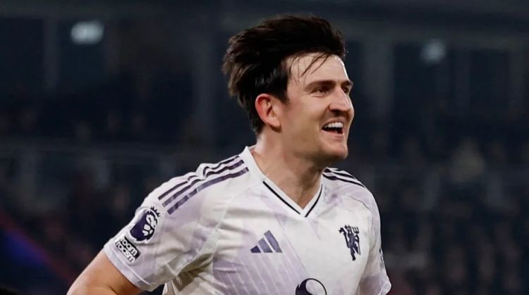 “Mançester Yunayted” Maquayrlə müqaviləni uzatdı