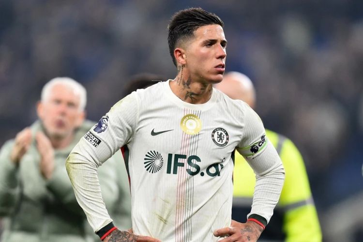 “Real” “Çelsi”nin futbolçusu Enzo Fernandes üçün Kamavinqanı təklif etdi