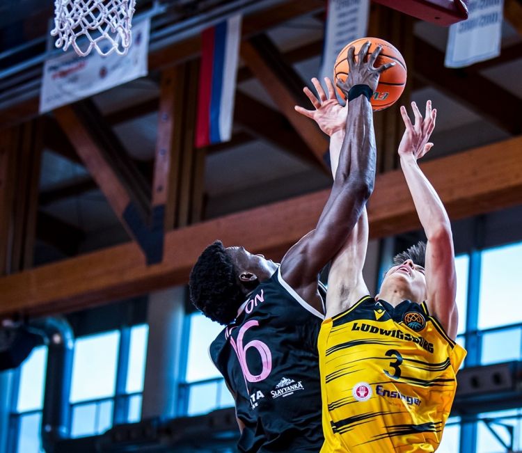 “Sabah” Almaniya təmsilçisini məğlub etdi