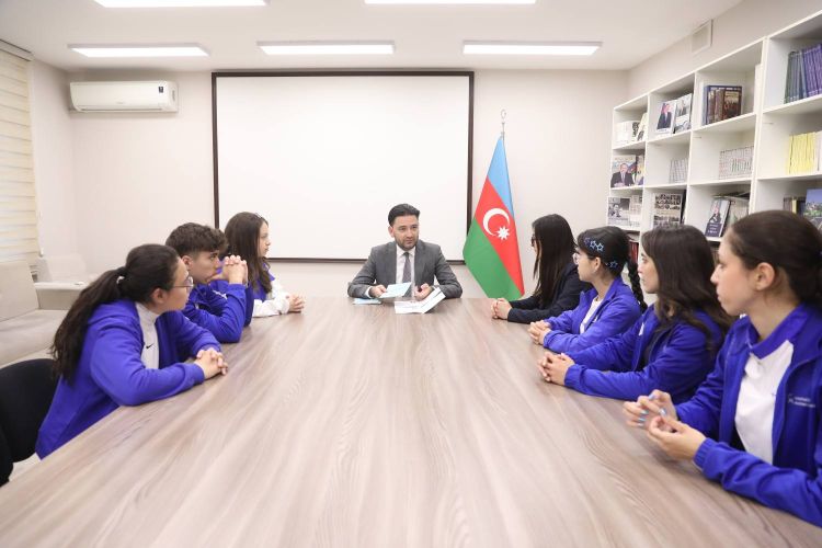 Kamandan oxatanlara yeni idman dərəcələri təqdim olundu