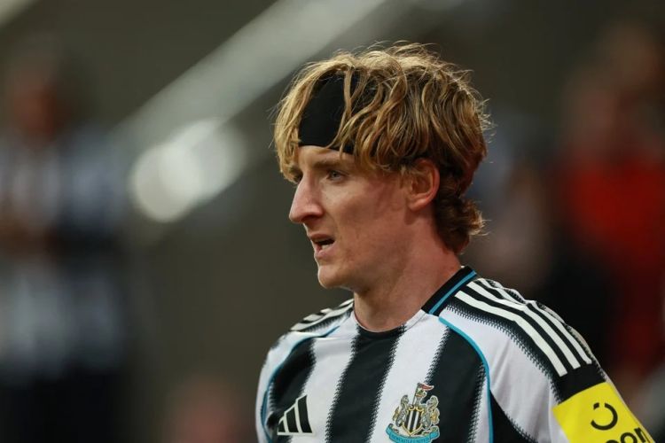 "Bavariya" "Liverpul"un 100 milyon avroluq transfer hədəfini əldə edə bilər