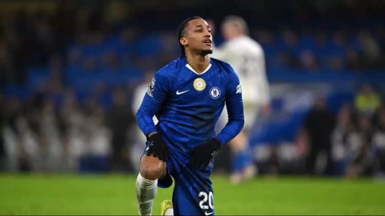 “İndi özünü göstərməlidir”