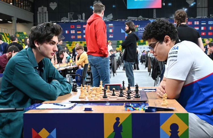 Azərbaycan şahmatçısı Katovitsedə keçirilən çempionatda liderdir