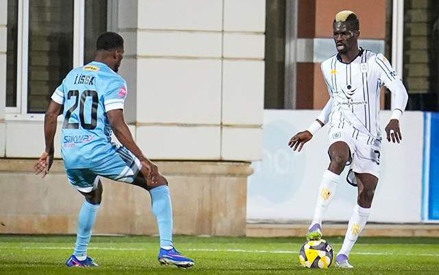 “Neftçi” “Zirə” ilə heç-heçə edib