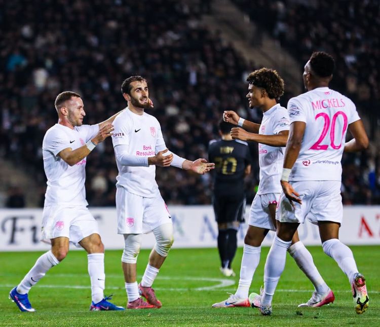 “Sabah” 10 nəfərlə “Qarabağ”ı məğlub etdi