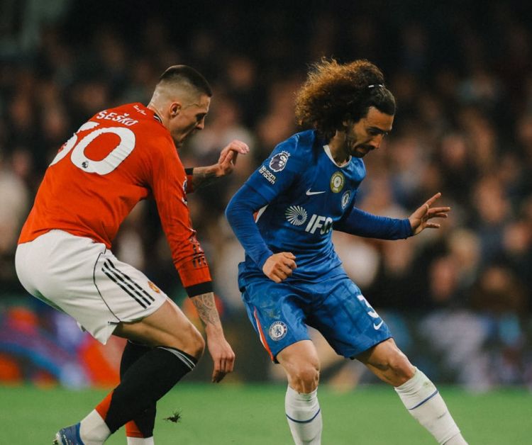 “Çelsi” evdə “Mançester Yunayted”ə məğlub oldu