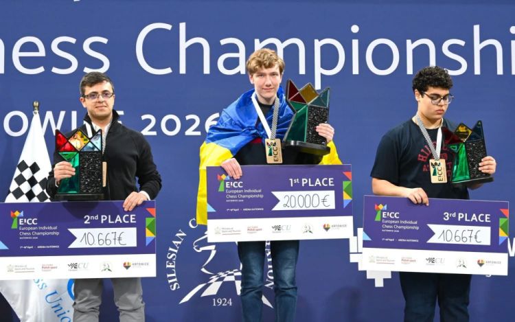 Azərbaycan şahmatçıları Avropa çempionatında fəxri kürsüyə yüksəlib