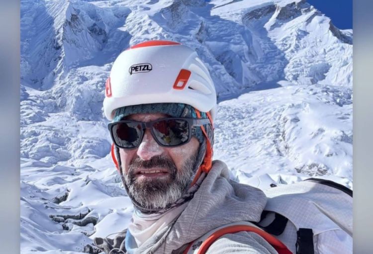 Azərbaycan alpinisti İsrafil Aşurlı Annapurna zirvəsini fəth edib
