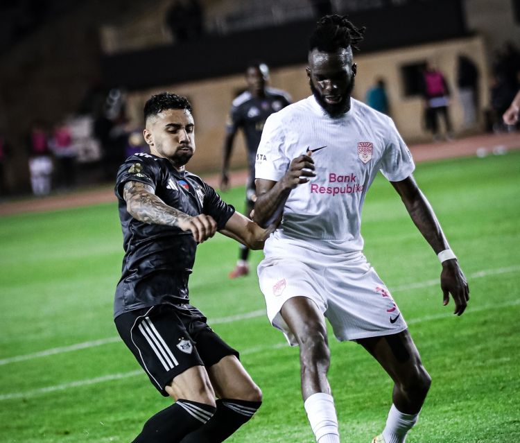 “Qarabağ” və “Sabah” azarkeşlərə görə cərimələndi