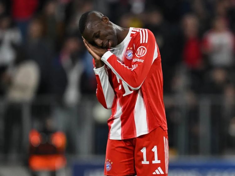 “Bavariya” Ceksonun transferi ilə bağlı qərarı mövsümün sonunda verəcək