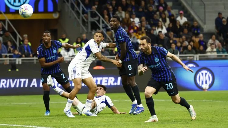 “İnter” möhtəşəm geridönüşlə İtaliya Kubokunda finala yüksəldi