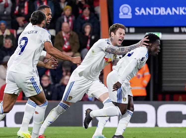 “Bornmut” “Lids”lə heç-heçə etdi