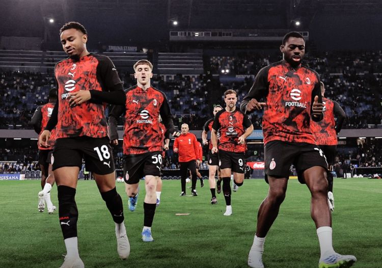 “Milan” iki futbolçusu ilə yollarını ayıra bilər