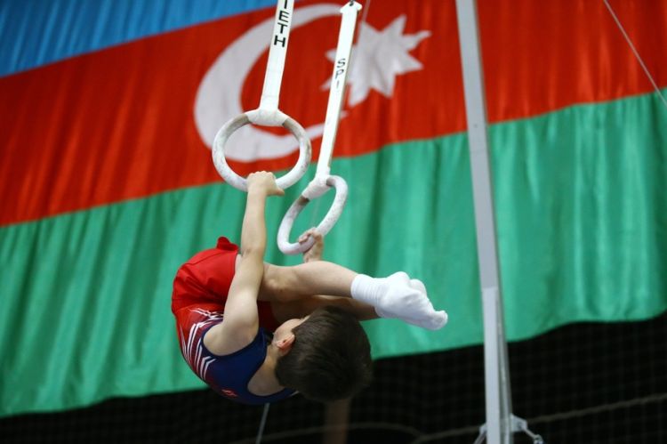Sumqayıtda gimnastika üzrə ölkə birinciliyi başa çatdı