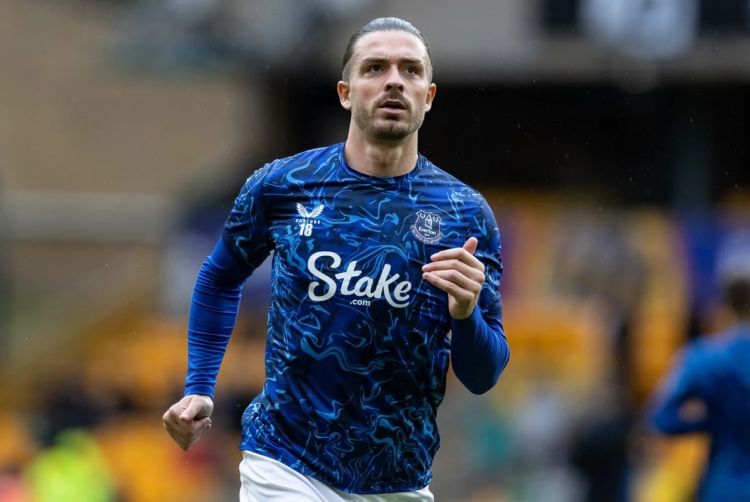 Qriliş Mançesterdəki bir barda yuxuya gedib  - FOTO