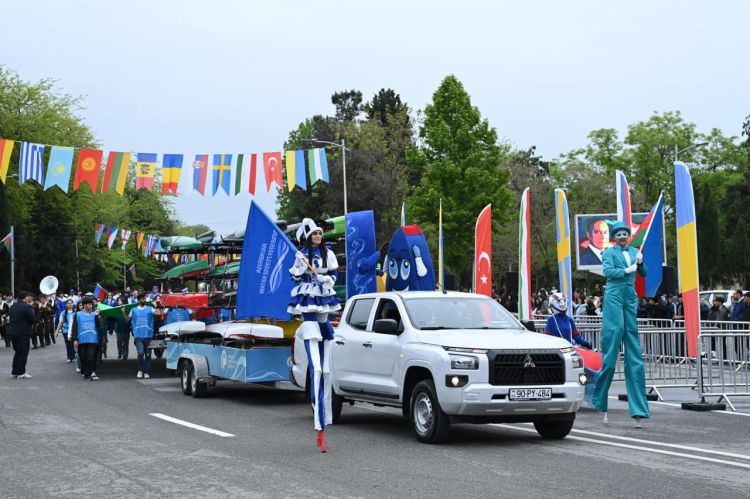 Mingəçevirdə “Prezident Kuboku 2026” reqatasının rəsmi paradı keçirildi