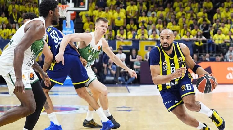 “Fənərbağça” Avroliqa pley-offuna qələbə ilə başladı
