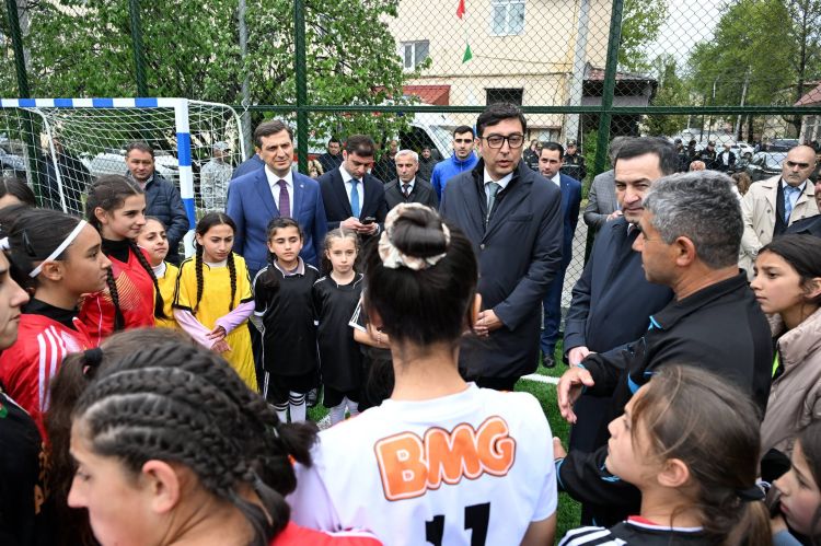 İsmayıllı şəhərində yeni idman zonası açılıb   - Fərid Qayıbov açılışda iştirak edib