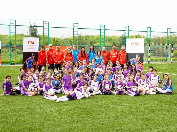 Füzulidə qızlar üçün futbol festivalı keçirilib 