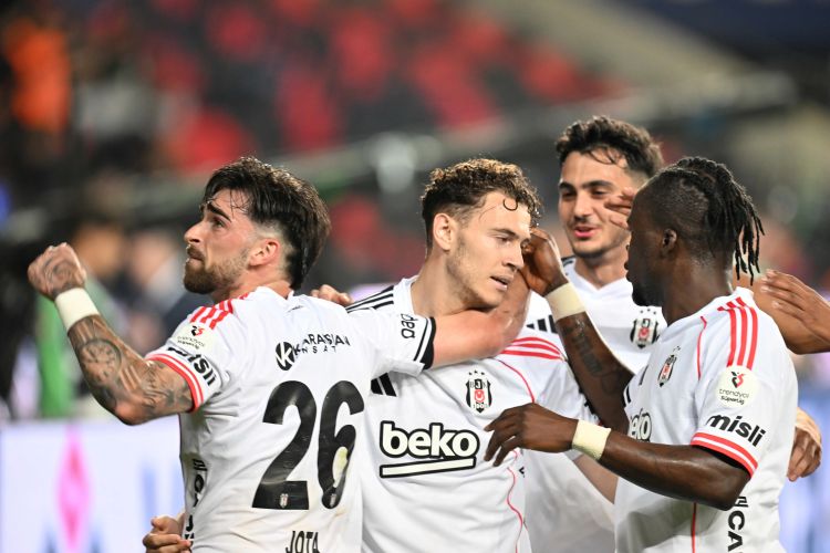 "Beşiktaş"dan səfərdə inamlı qələbə