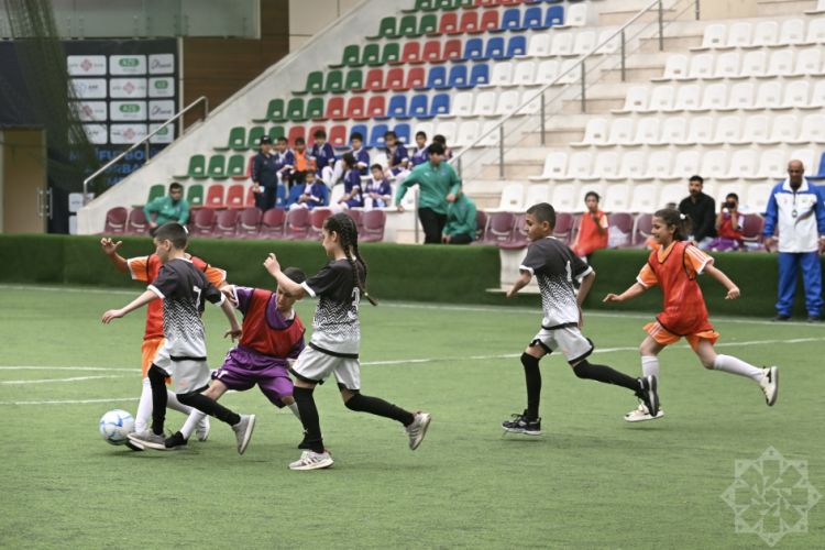 Leyla Əliyevanın təşəbbüsü ilə uşaq evlərinin komandaları arasında növbəti “Dostluq Kuboku” minifutbol turniri keçirilib