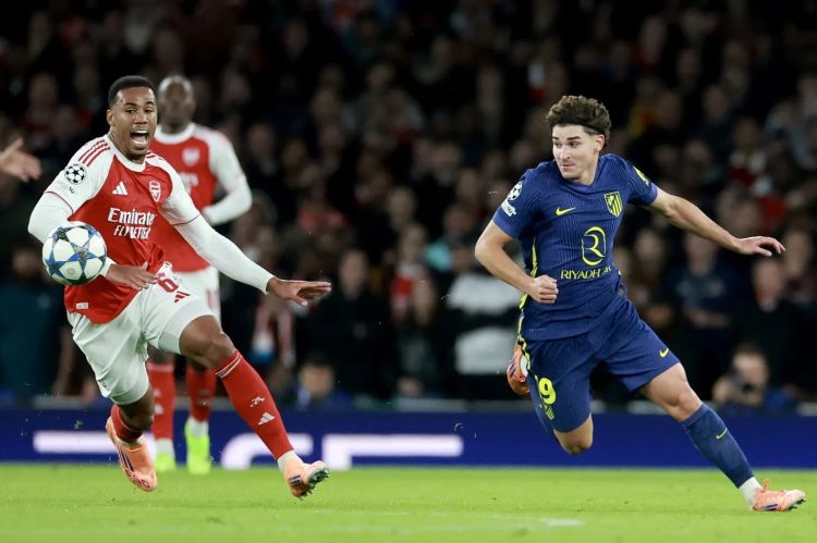 Alvares “Arsenal”la matçdan sonra yeni zədə almayıb