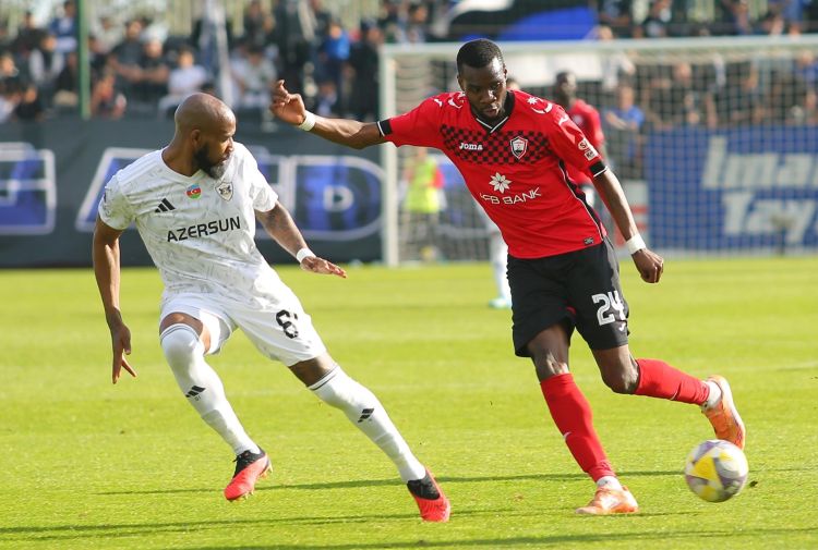 "Qarabağ" səfərdə "Qəbələ" ilə heç-heçə etdi