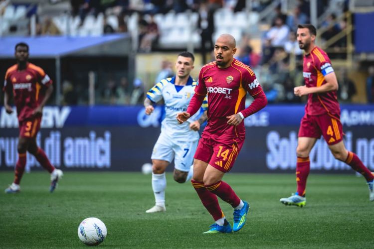 “Roma” son dəqiqələrdə möhtəşəm geri dönüş etdi