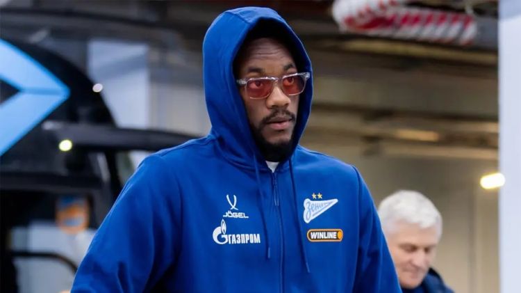 Con Duran "Zenit"dən ayrıldı