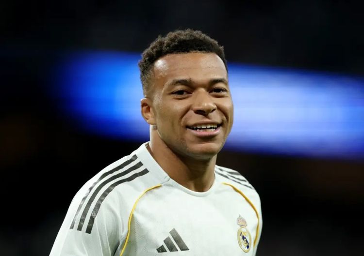 Xabi Alonso Mbappeni “Çelsi”yə gətirmək istəyir