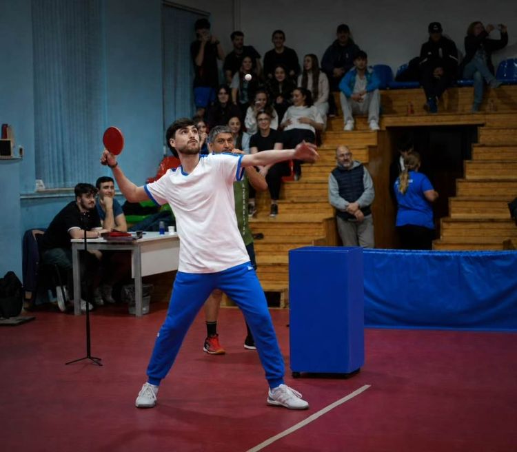 Azərbaycanlı stolüstü tennisçi dünya rekorduna imza atdı