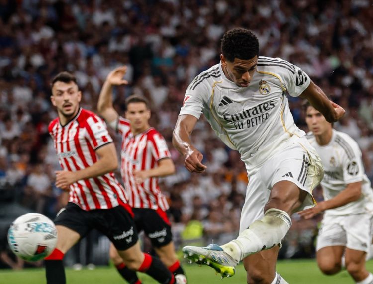 “Real Madrid” mövsümü qələbə ilə başa vurdu
