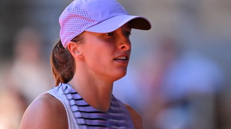İqa Şvyontek “Roland Garros”da üçüncü tura yüksəldi