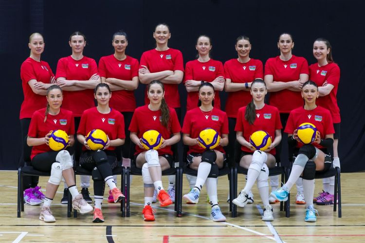 Azərbaycanın qadın voleybolçulardan ibarət millisi xaricdəki təlim-məşq toplanışını yekunlaşdırıb