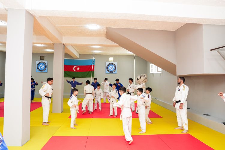 Mərdəkan və Qala qəsəbələrində yeni cüdo zalları istifadəyə verildi