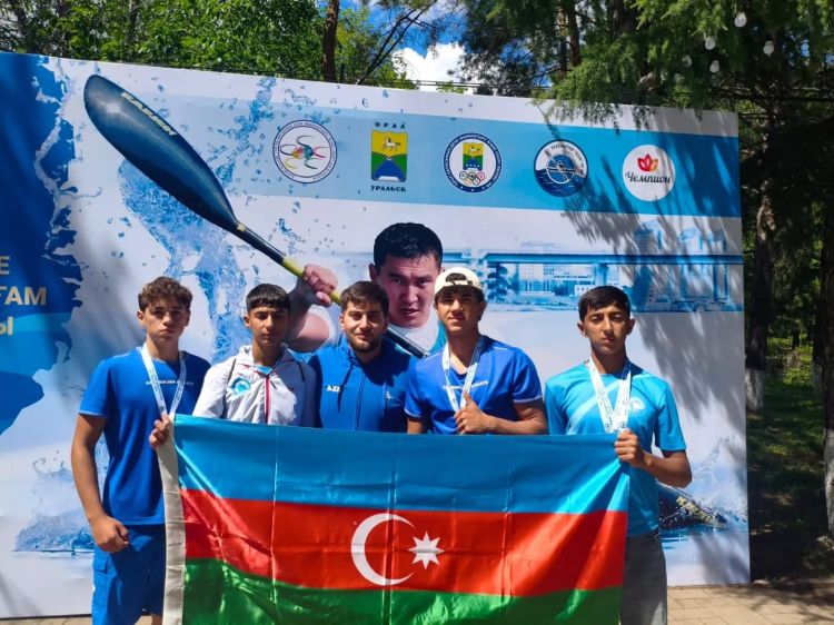 Azərbaycan avarçəkənlərindən beynəlxalq reqatada 4 medal