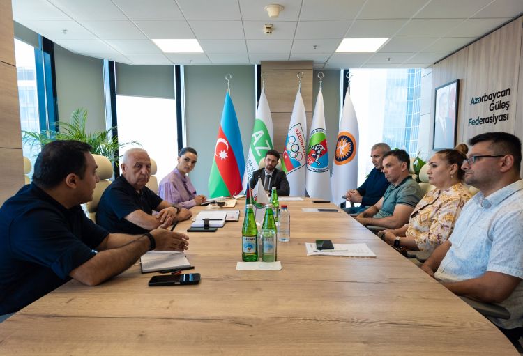 AGF-də tibbi xidmətin təkmilləşdirilməsi ilə bağlı iclas keçirildi