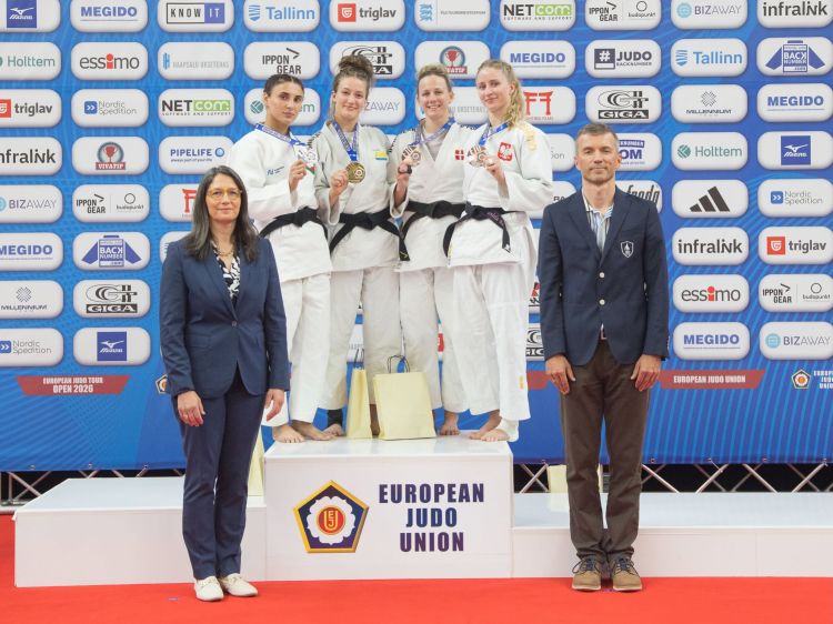 Azərbaycan cüdoçuları Tallində ilk gündə iki medal qazanıblar