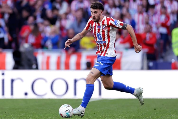 “Çelsi” “Atletiko”nun müdafiəçisini transfer etmək istəyir
