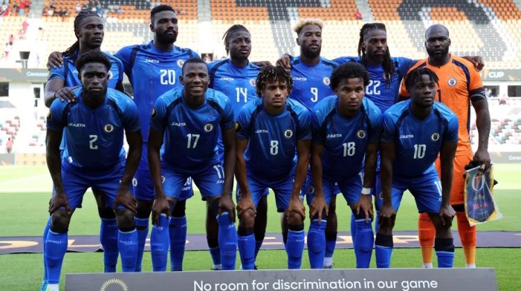 FIFA Haiti millisinin formasına müdaxilə etdi