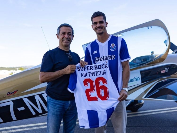 "Portu" sabiq futbolçusunu geri qaytardı