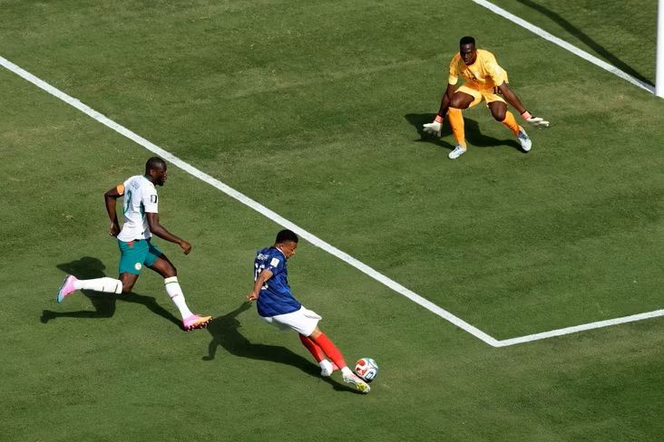 Mbappe Klozenin rekorduna daha da yaxınlaşdı