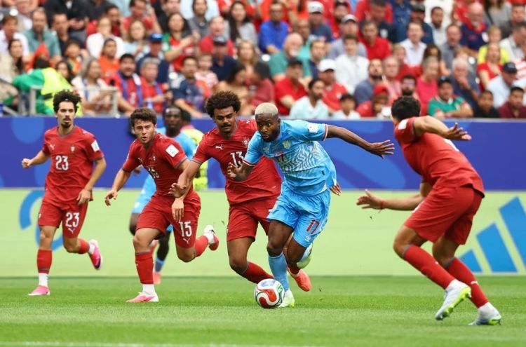 Portuqaliya dünya çempionatına heç-heçə ilə başladı