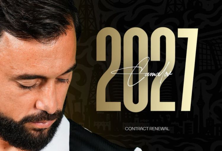 “Neftçi” Elvin Camalovla yeni müqavilə imzaladı