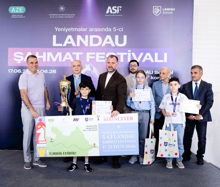 LANDAU Şahmat Festivalına yekun vuruldu