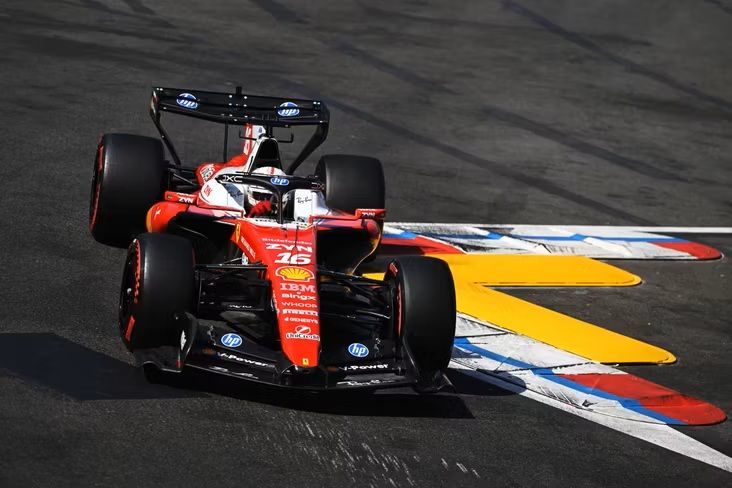 "Ferrari" mühərrikdə dəyişiklik etdi
